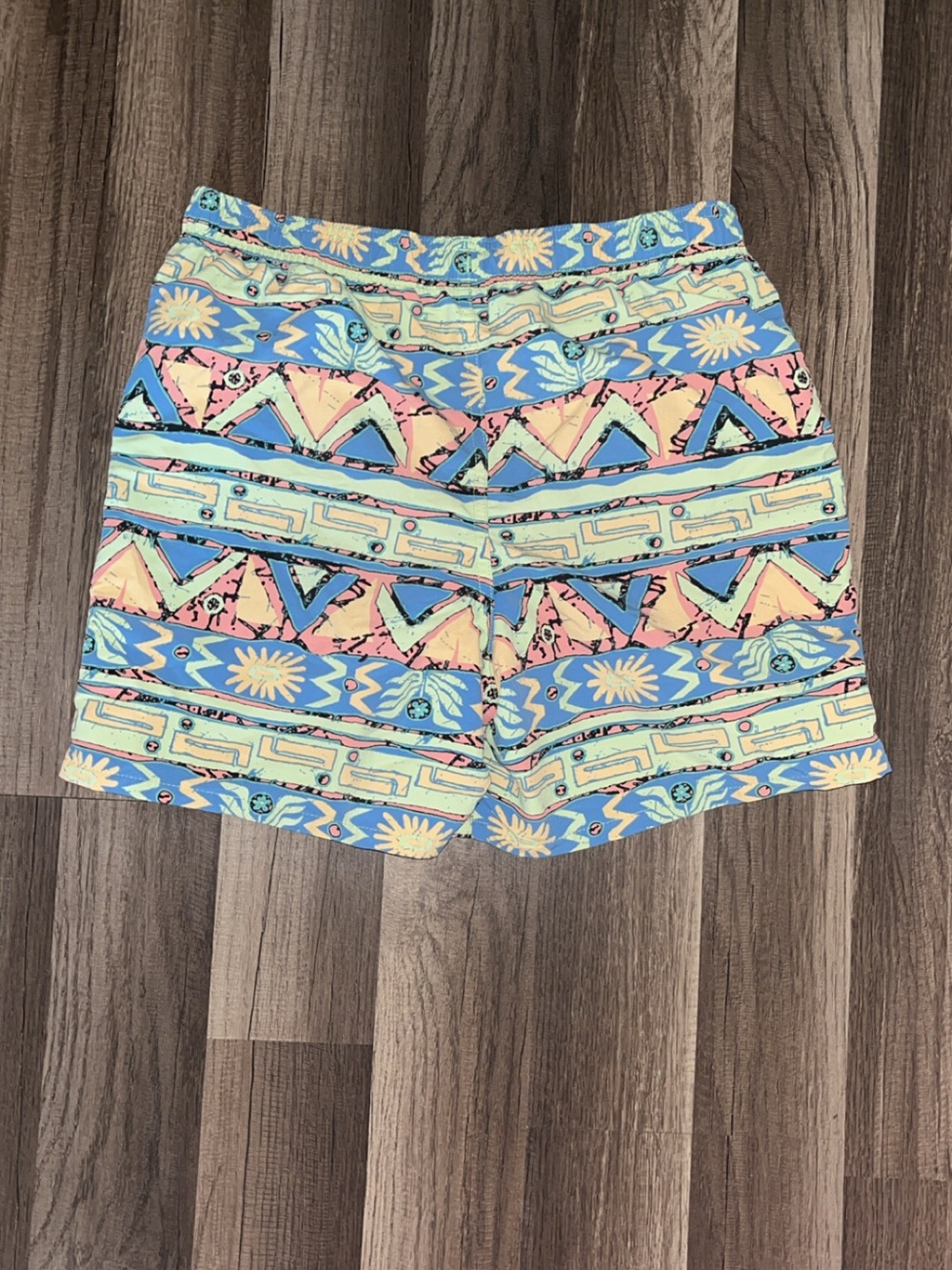 Youth 16-18 boys XXL swim trunks Patagonia Men's Baggies Shorts multicolor - Picture 3 of 6